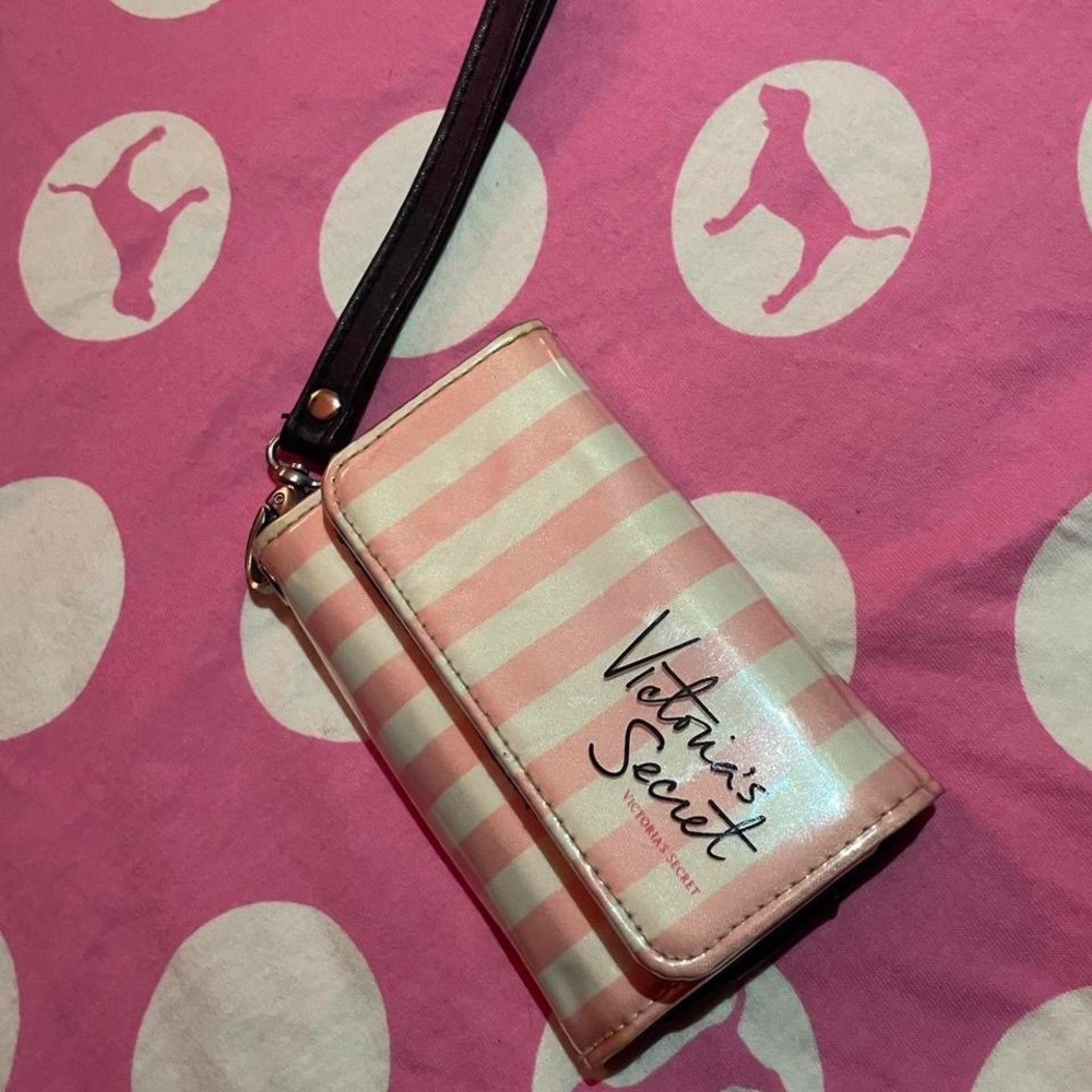 Victoria’s Secret • Pink & White Classic Striped Wallet /Wristlet